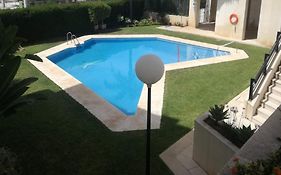 Suitur apartamento con piscina en marbella playa